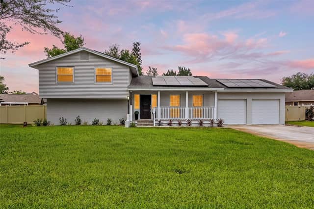 22369 SOUTHSHORE DR photo