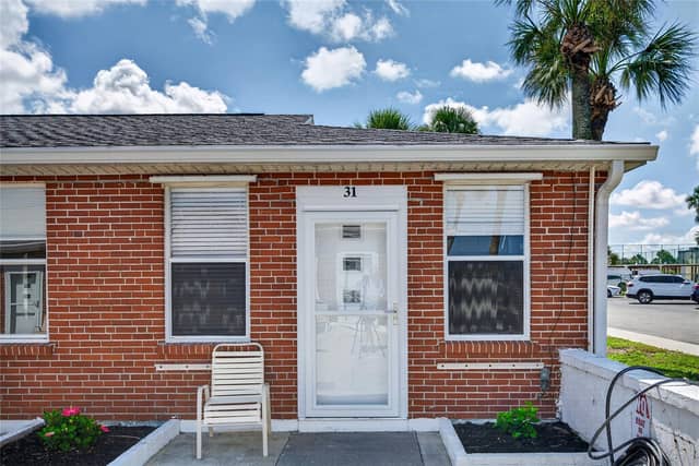 908 VILLAS DR #31 photo