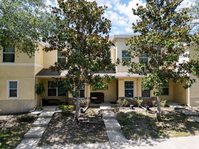 10928 KEYS GATE DR photo