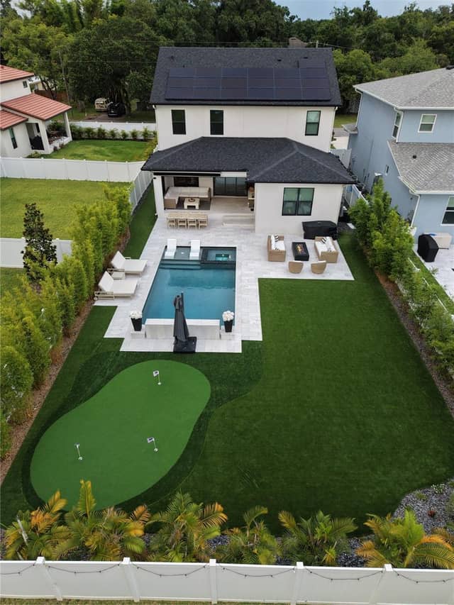 4208 N CLEARFIELD AVE photo