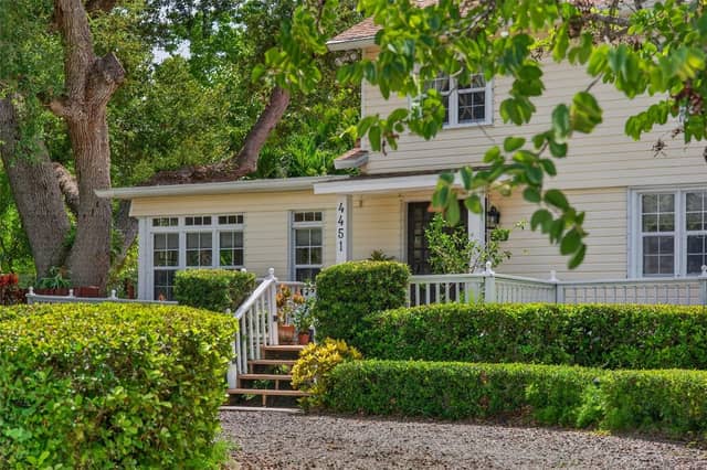 4451 CHARLES LN photo