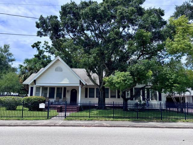 315 S BERMUDA BLVD photo