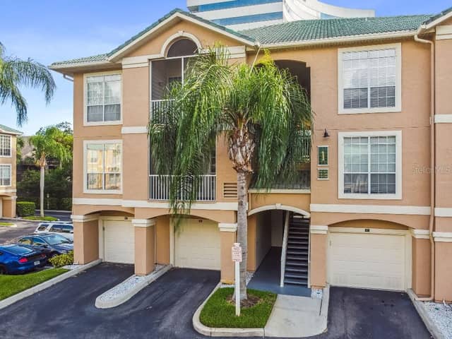 1201 BAY CLUB CIR photo