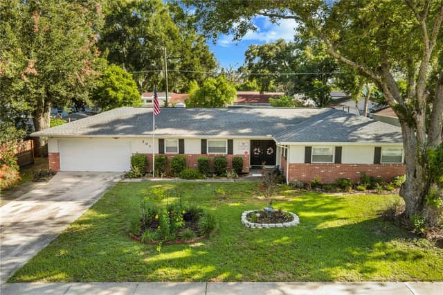 207 W WHEELER RD photo