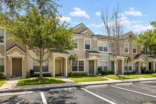 4423 BARNSTEAD DR photo
