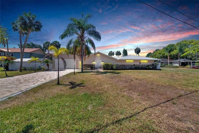 9307 RIVER COVE DR photo