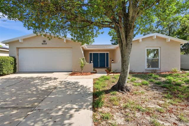 8233 REDFIELD DR photo