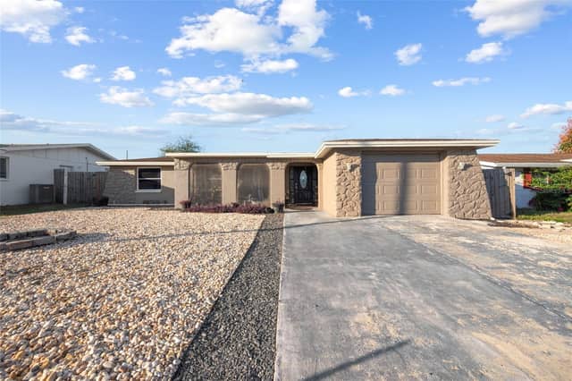 5633 ANDREA DR photo