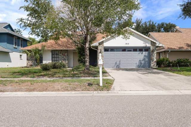 1912 FIRETHORN CT photo