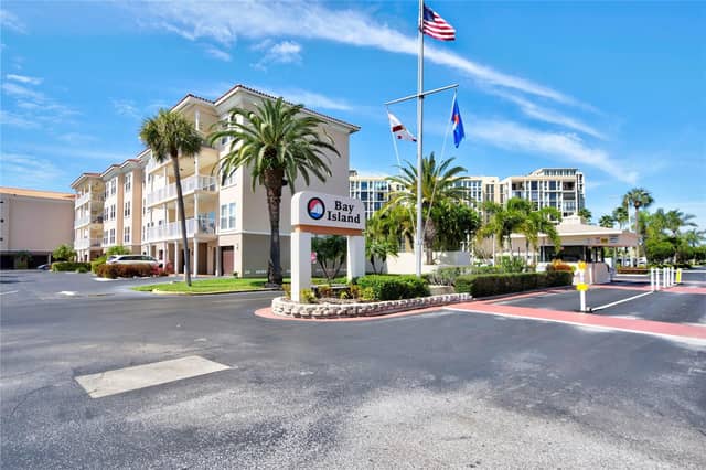 7600 SUN ISLAND DR S #804 photo