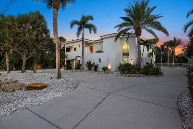 412 TREASURE BOAT WAY photo