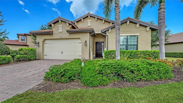 1051 BRADBERRY DR photo