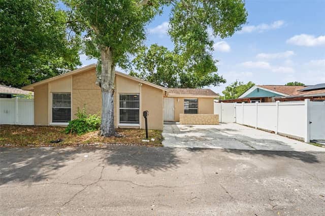 6404 FREEDOM CT photo