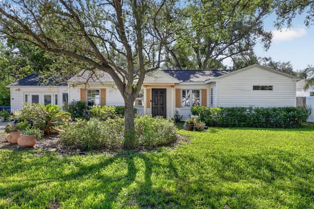 4204 S RENELLIE DR photo