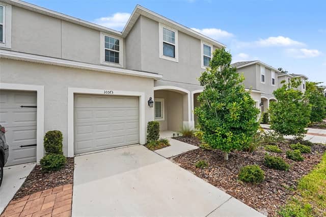 10573 OAKSIDE DR photo