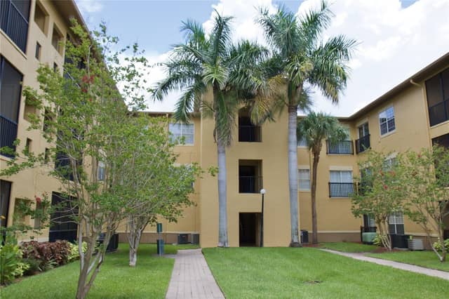 4323 BAYSIDE VILLAGE DR #306 photo