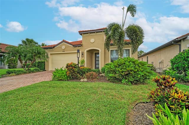 10121 MARBELLA DR photo