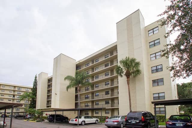 800 COVE CAY DR #5G photo