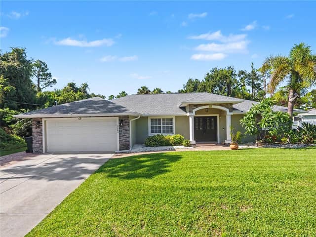 3283 SIKESTON AVE photo