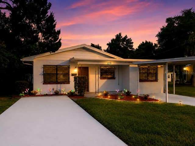 2211 MALLORY AVE photo