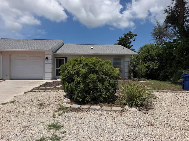 635 HARVEY ST photo