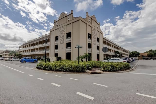 2170 AMERICUS BLVD N #64 photo