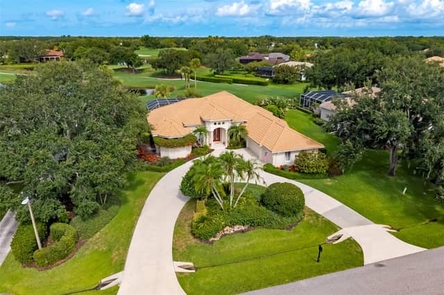 2528 TOM MORRIS DR photo