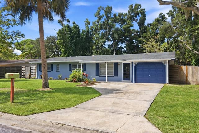 2000 CRAFT LN photo