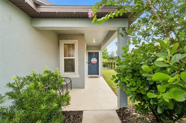 9047 ROYAL RIVER CIR photo