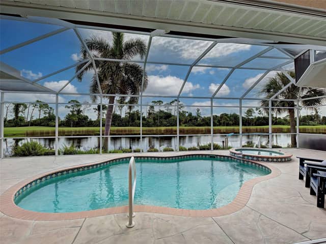 692 EGRET WALK LN photo