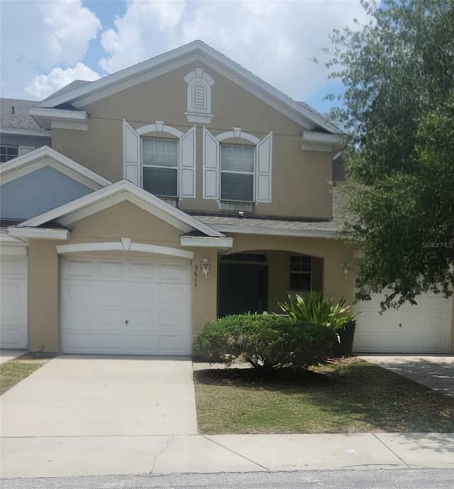 9611 CARLSDALE DR photo