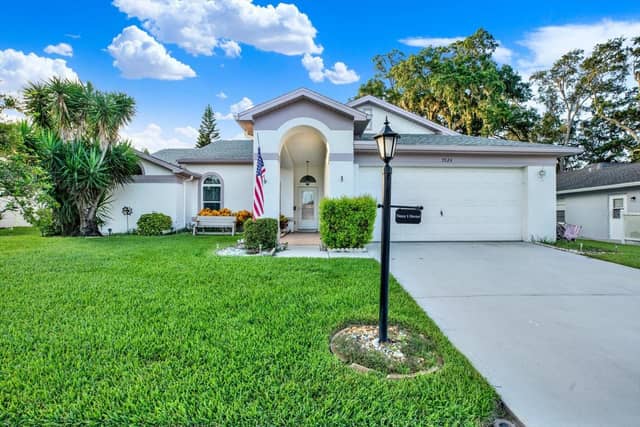 5924 WILLOW CREEK CT photo