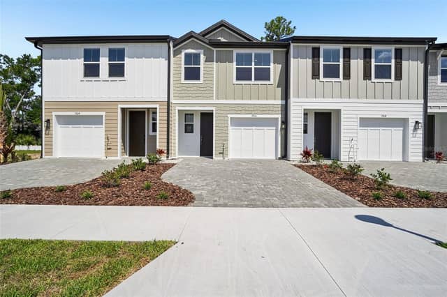 7556 DEER VALLEY CIRCLE photo