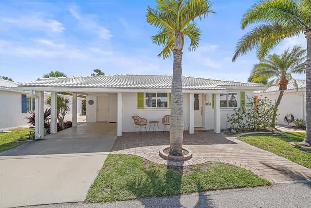 914 SPANISH DR S #76 photo