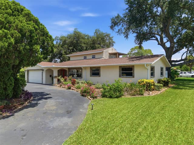 701 58TH AVE S photo