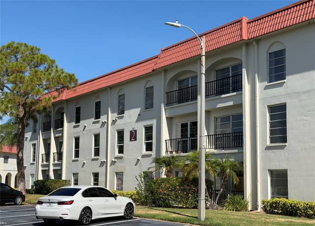 2700 BAYSHORE BLVD #2108 photo