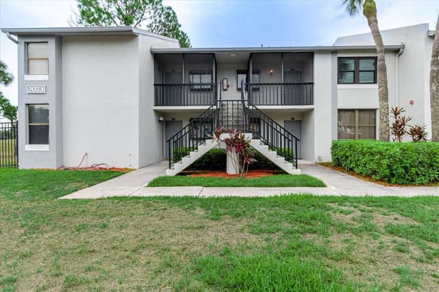 2073 SKIMMER CT W #222 photo