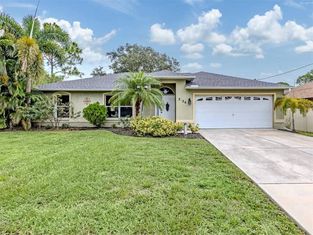 2136 PENGUIN LN photo