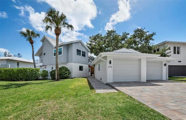 430 ISLAND CIR photo