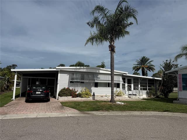 5640 FORSYTHIA RD photo