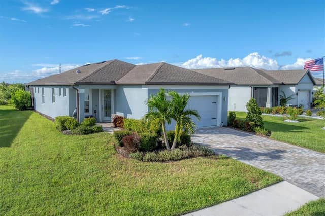 10661 SPRING TIDE WAY photo