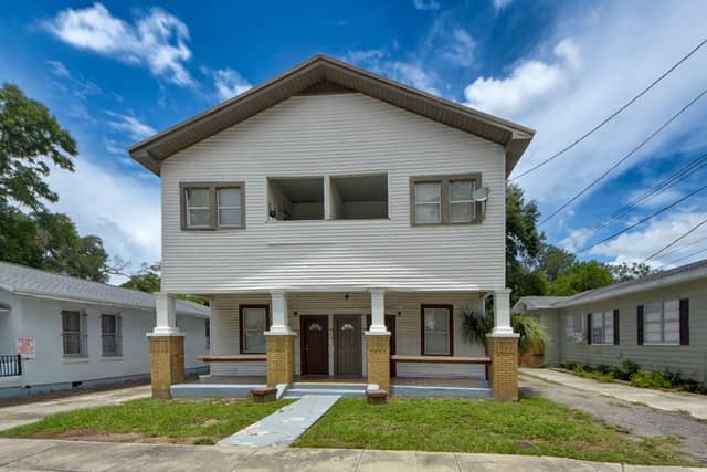 1212 E 25TH AVE photo