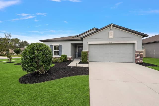 13120 CONQUISTADOR LOOP photo