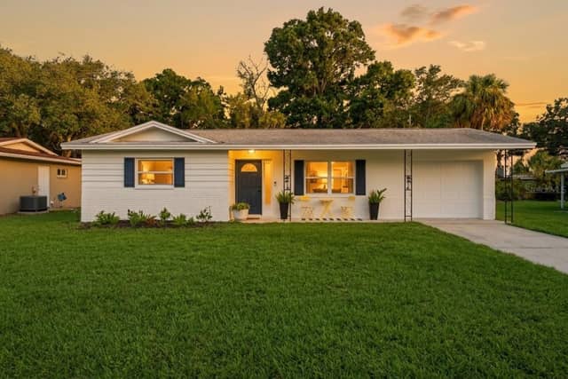 2048 JEFFERSON AVE photo