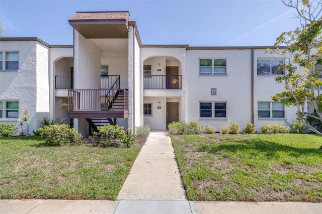 7701 STARKEY RD #528 photo