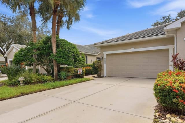 851 TARTAN DR #11 photo