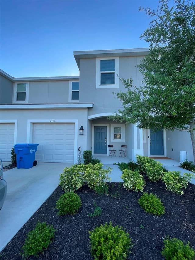 2516 PARAVANE WAY photo