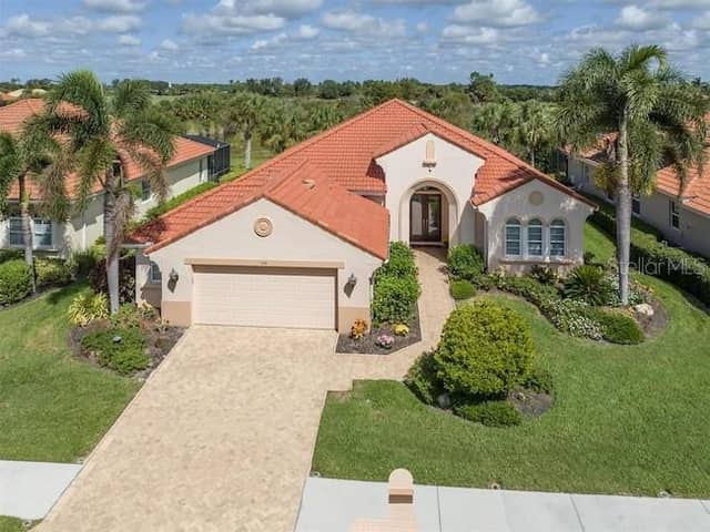 194 MONTELLUNA DR photo