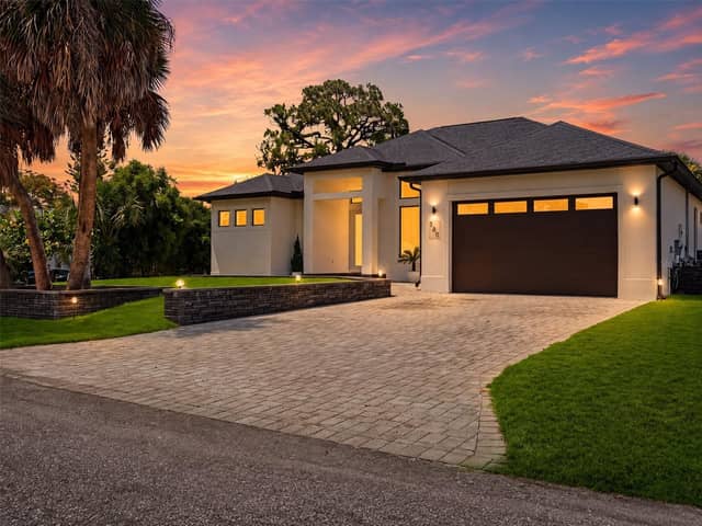 380 COWRY RD photo