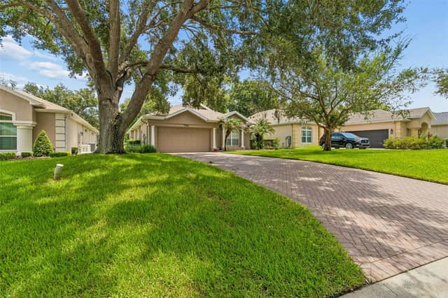 12442 FOREST HIGHLANDS DR photo